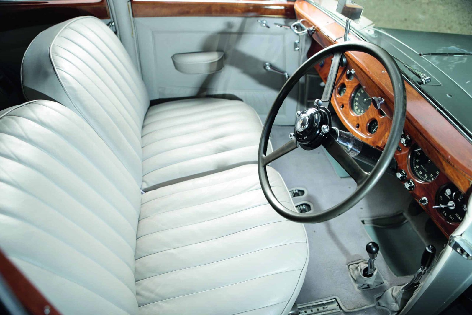 The interior of a car with the best steering wheel.